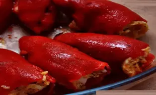 Pimientos rellenos de pulpo y papas