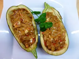 Berenjenas rellenas de atún