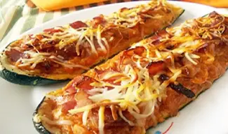 Canoas de calabacines a la napolitana