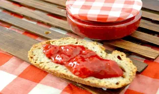 Compota de fresas ligera