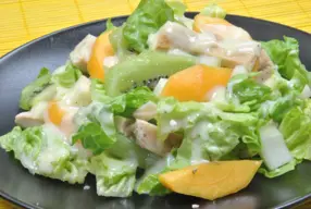 Ensalada rosada de frutas