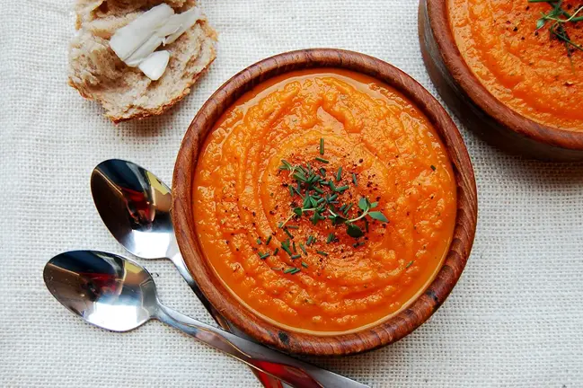Sopa de Zanahoria, Naranja