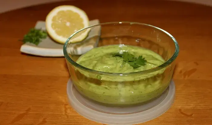 Crema fria de aguacates
