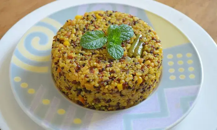 Contorno de quínoa y vegetales