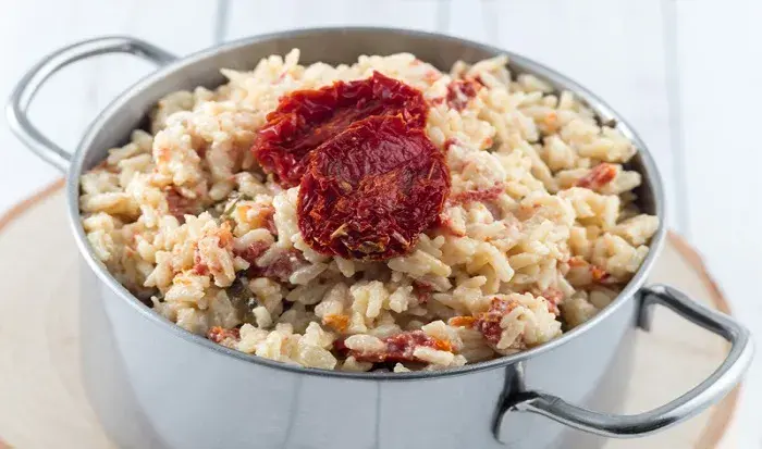 Risotto ahumado con tomates secos