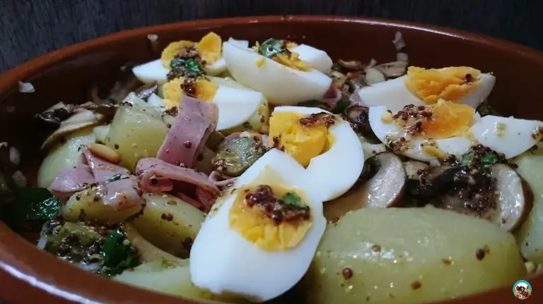Papas bacon a la española