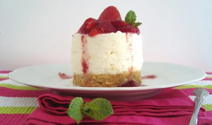 Cheesecake de fresas sin huevos