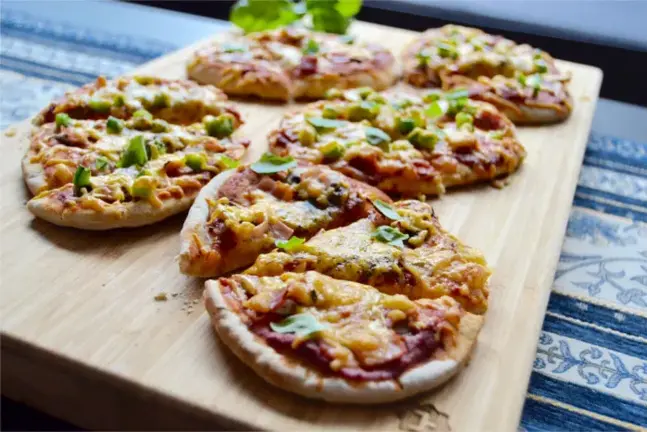 Pita Pizza