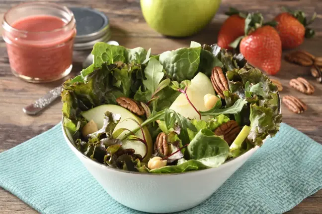 Ensalada con cítricos frutos secos