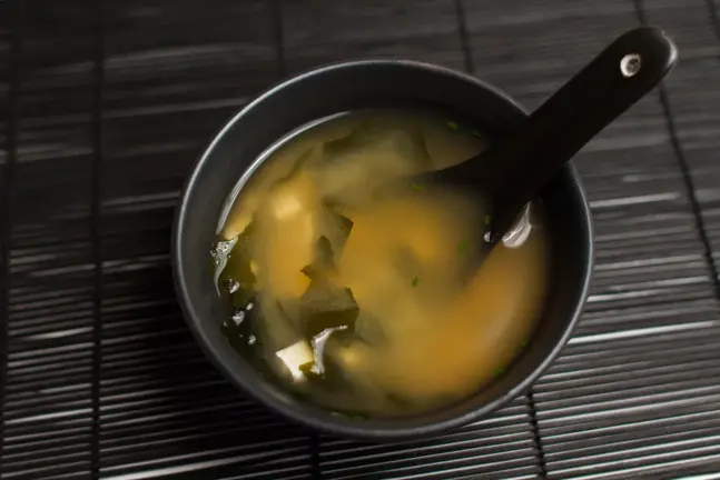 Sopa Clara de Vegetales: Receta Ligera