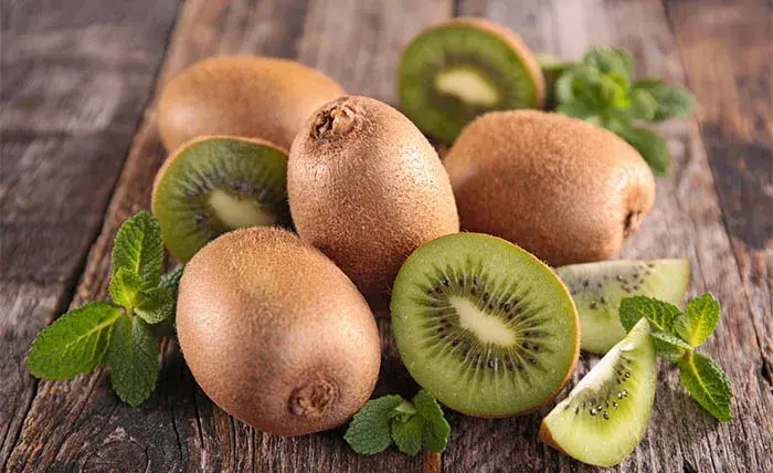 Fruta kiwi