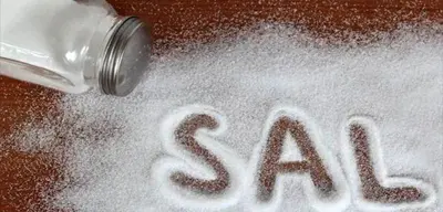 8 alimentos con un alto contenido de sal que deberías evitar