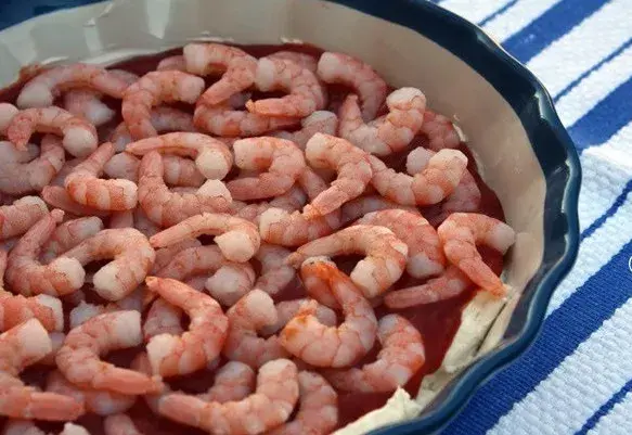 Coctel de mariscos con camarones y salsa rosada