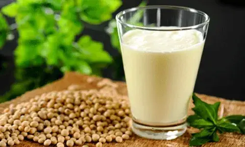 la-verdad-sobre-la-leche-de-soya