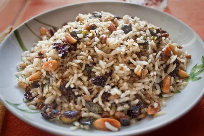 Arroz con soja y frutos secos