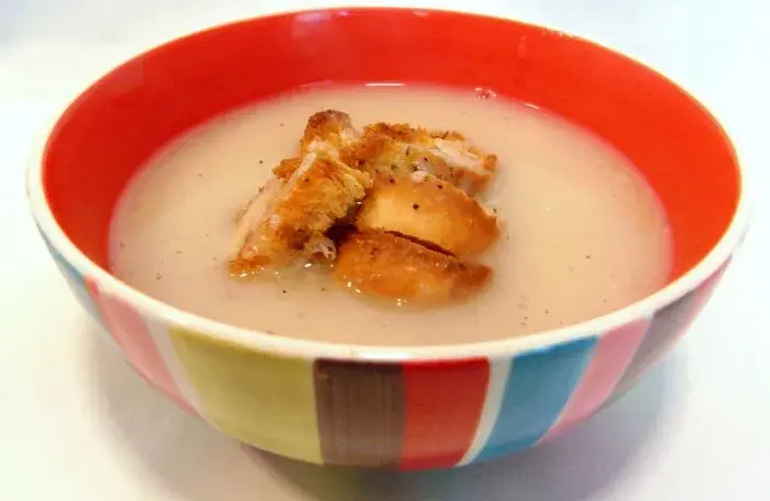 Sopa de Cebollas y Apio