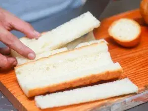 Snack de aguacate y tomate