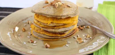 Mini panquecas de quinoa, zanahorias y espinacas