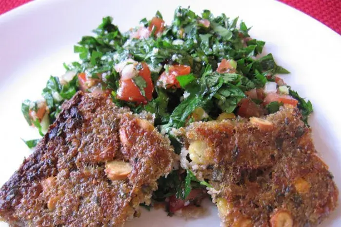 Kibbe vegetariano de garbanzos y papa