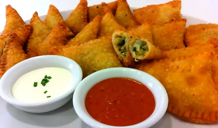 Empanadas de espinacas con maíz