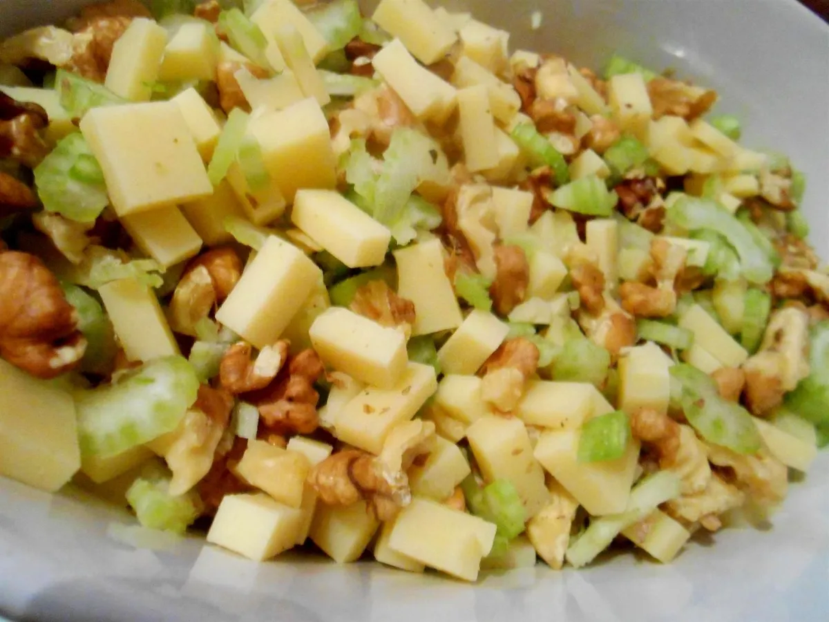 Ensalada de apio españa y nueces