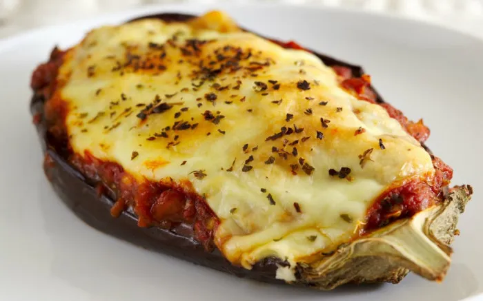 Pizza con base de berenjenas