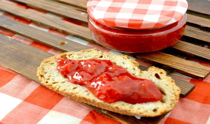 Compota de fresas ligera