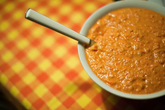 Dip de morrón asado