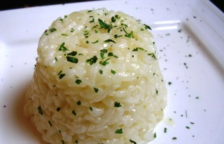 Arroz de coco rápido de preparar