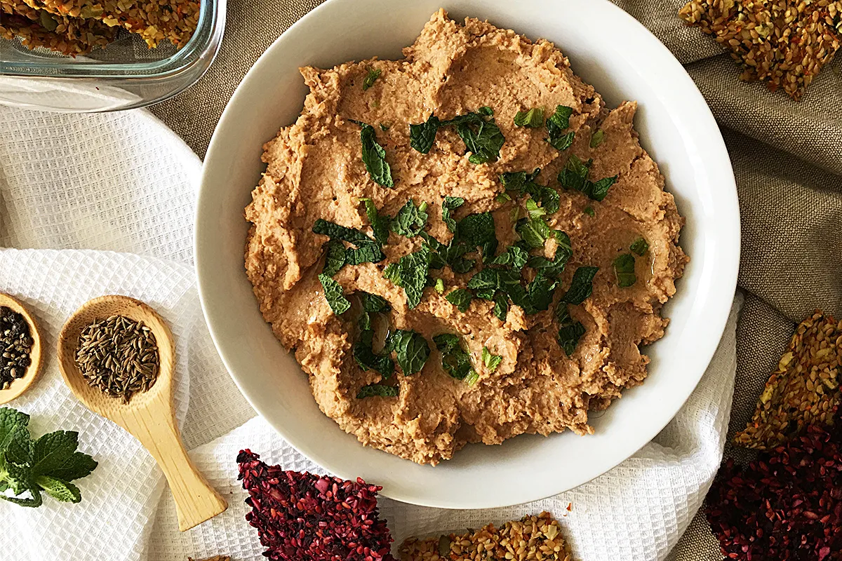 Dip de pimentón rojo y nueces